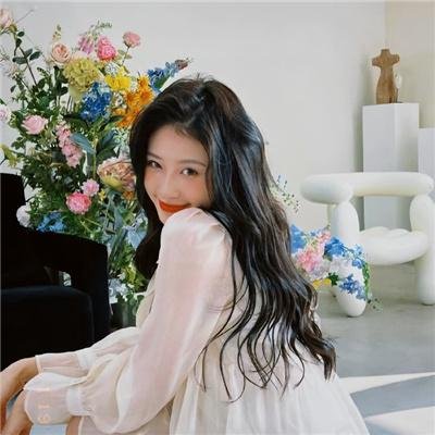 黑色大丽花